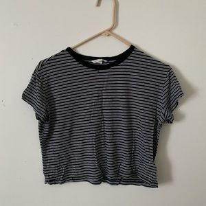 Cropped tee